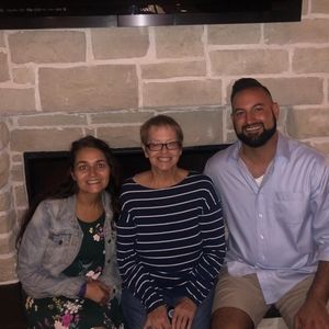 Meet your Posher, Alia